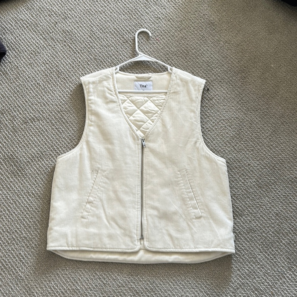 TNA Aritzia vest size M (fits like large)